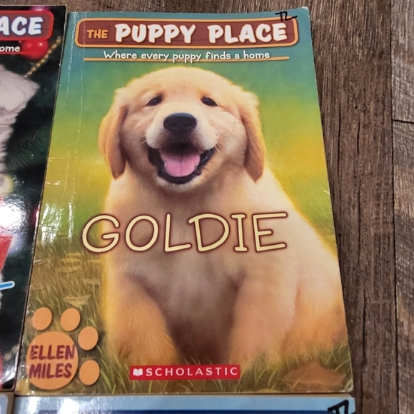 The Puppy Place Summer Reading Scholastics 4 book set - Reading level 2 - Picture 5 of 10